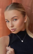 Анкета проститутки Зара - Фото 1, район Центральный, 21 год, №9587